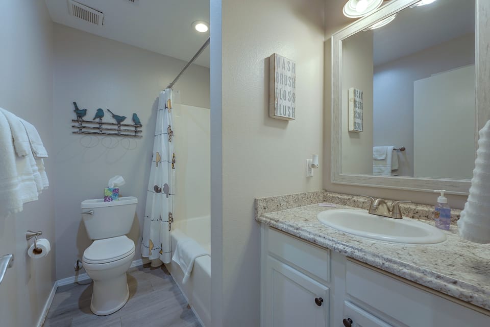 Sleeps 16! Side-by-side Condos Family Friendly Apartment in Branson