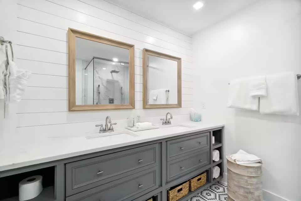 Master bathroom
