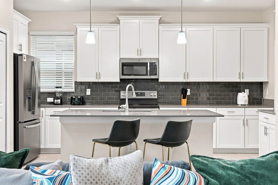 Fully equipped kitchen