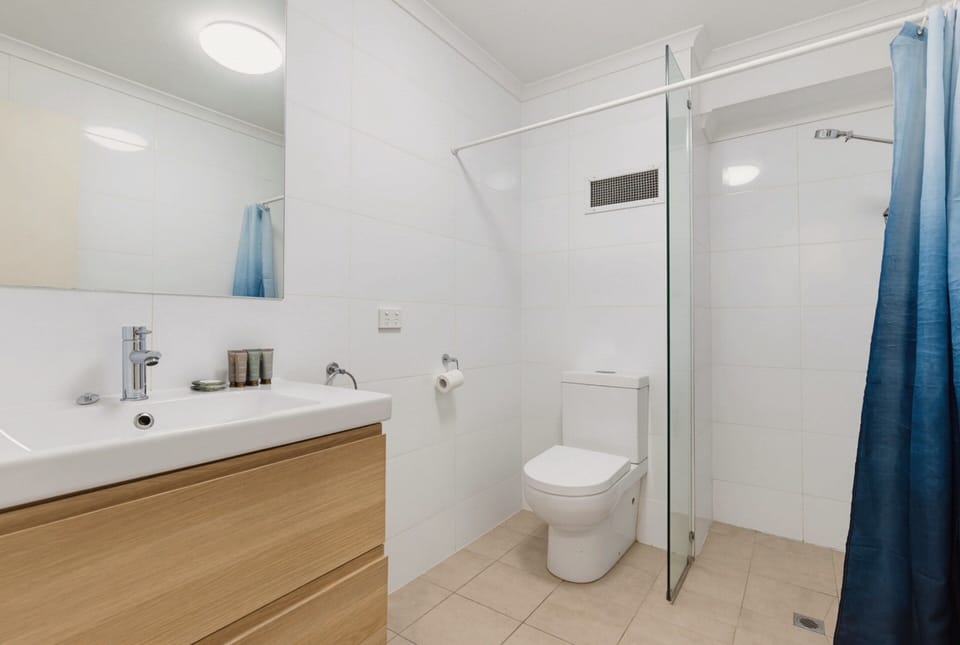 Sea Blue Retreat 2-bed Unit in Glenelg North Apartment in Adelaide