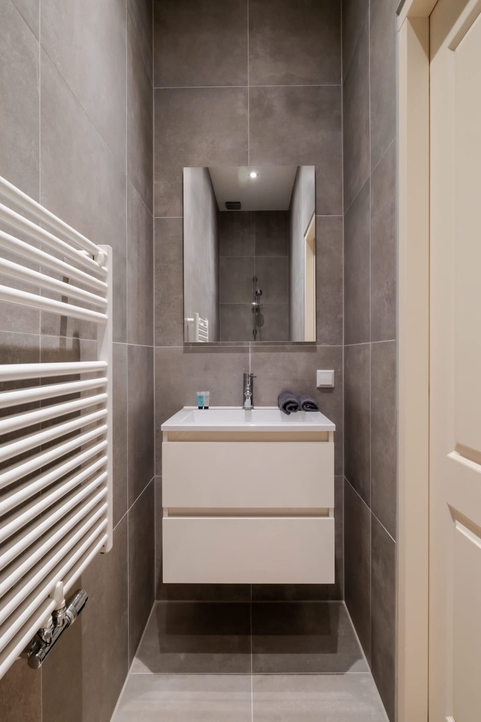 Modern One Bedroom Apartment - Rotterdam West Apartment hotel in Rotterdam
