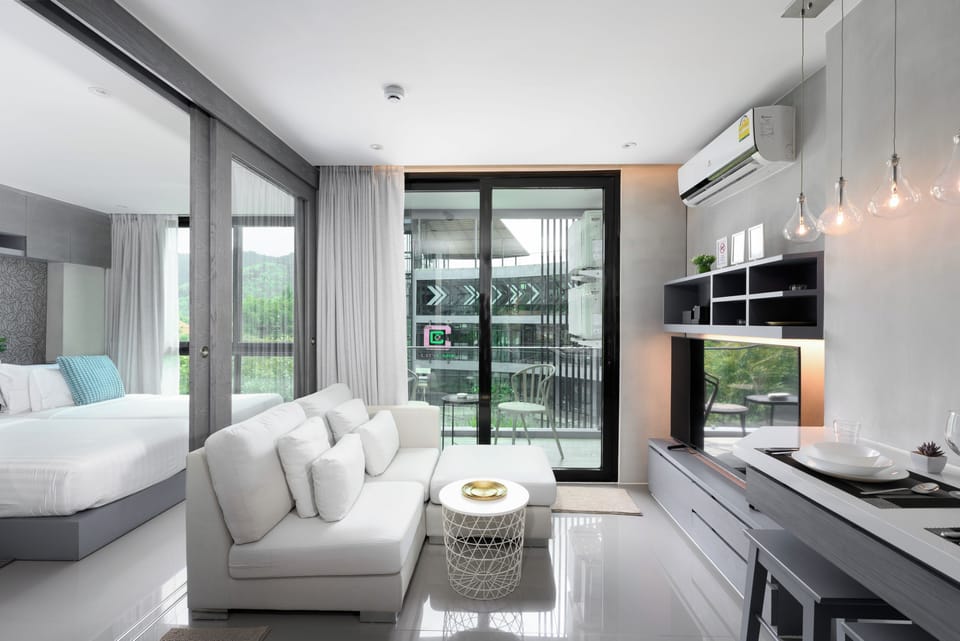 Comfort Apartment, Balcony, Courtyard View | In-room safe, blackout drapes, soundproofing, iron/ironing board