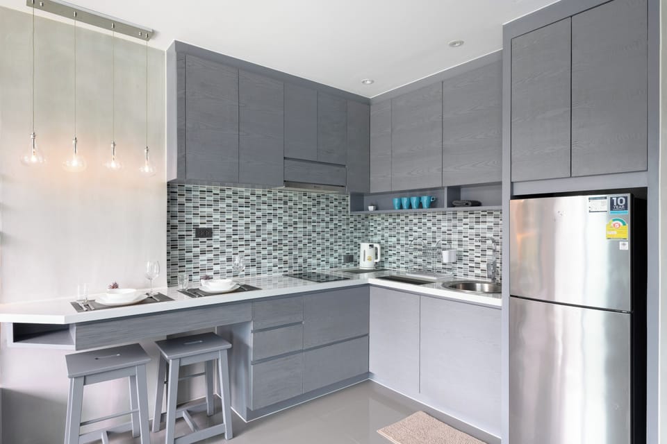 Comfort Apartment, Balcony, Courtyard View | Private kitchen