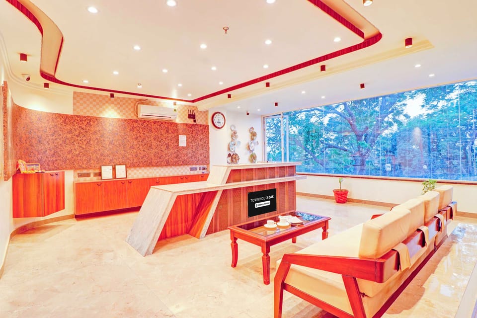 Townhouse Oak Patel Nagar Dehradun Hotel in Dehradun