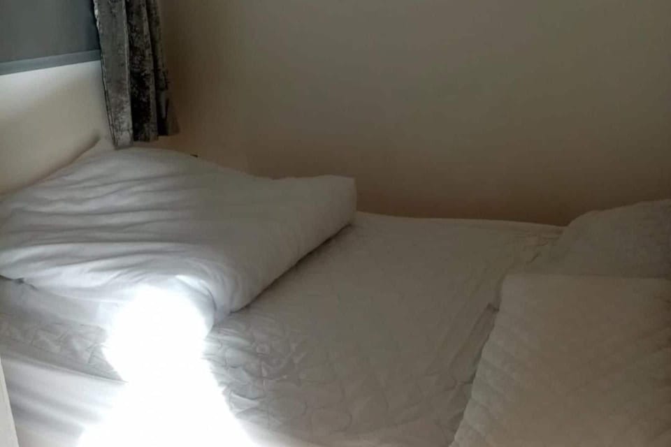Cabin Sleeps 3 With Heating Cabin in Mablethorpe