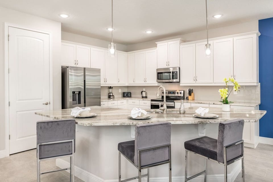 House, Multiple Beds, Pool View (EC398 - The Sophisticated Villa) | Private kitchen