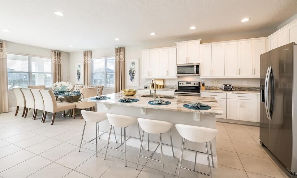 House, Multiple Beds, Pool View (EC273-The Stylishly Spacious Retreat) | Private kitchen