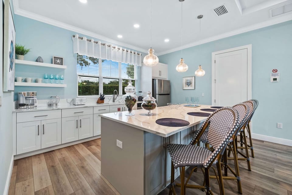 Villa, Multiple Beds, Pool View (W480 - The Villa Miramar) | Private kitchen