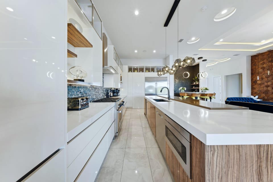 House, Multiple Beds, Pool View (W377E - The Dream Domain) | Private kitchen