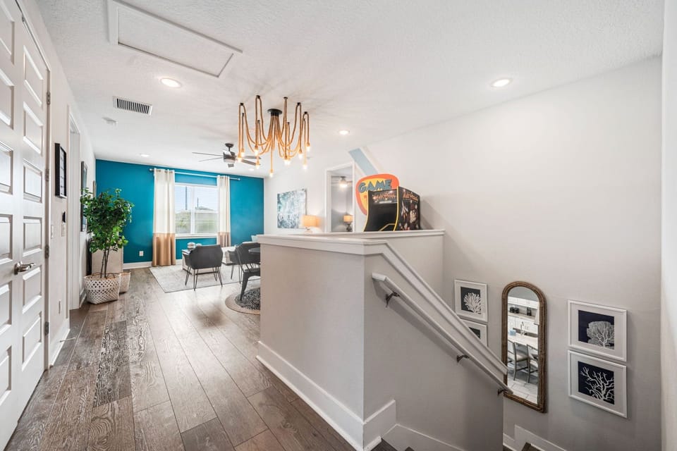 House, Multiple Beds, Pool View (EC376 - The Cheerful Cinematic Haven) | Lobby