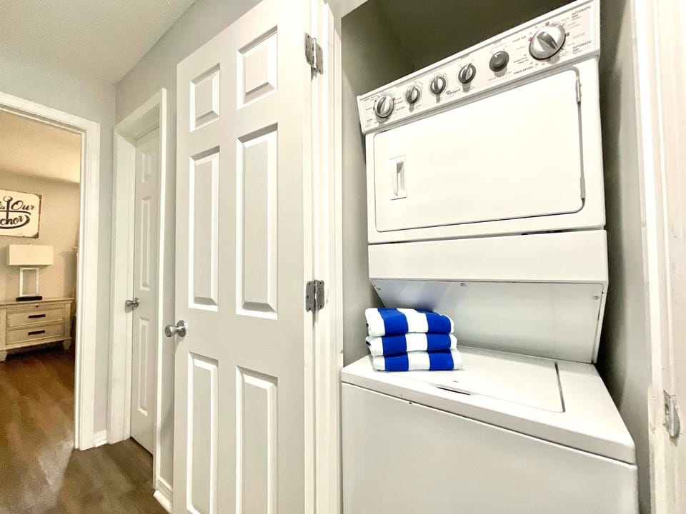 Gulf Island 612 Apartment in Pensacola Beach