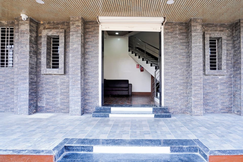 Super Hotel O Dabha Hilltop Hotel in Maharashtra