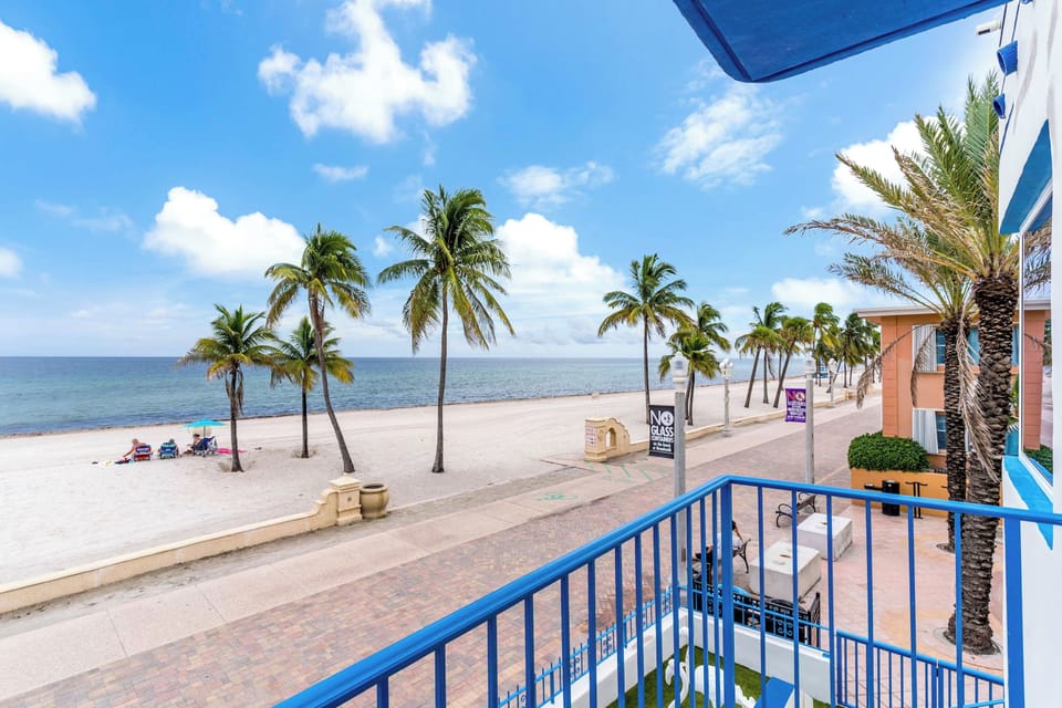 Apartment, Multiple Beds, Balcony, Beach View (Between Sky & Ocean) | View from room