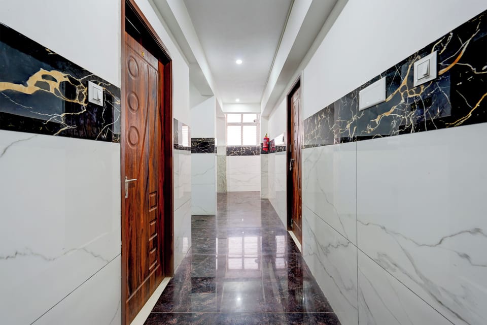 Collection O Karumariamman Temple Hotel in Chennai