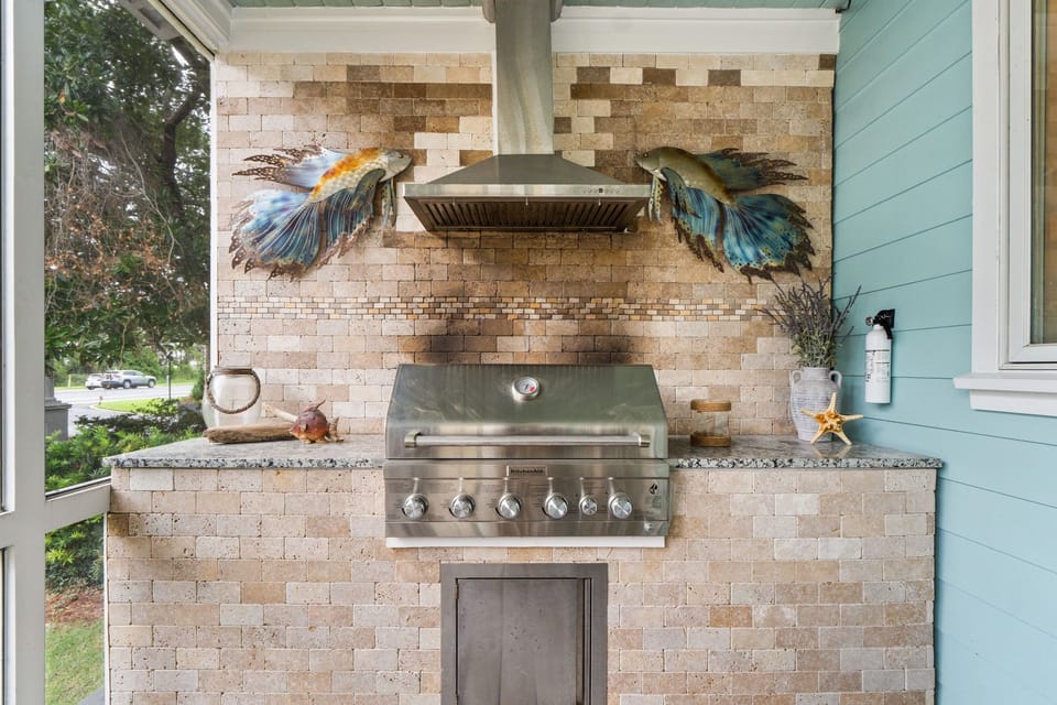 Grill on Back Screened Porch