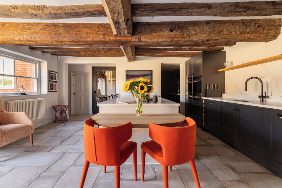 The kitchen and breakfast room