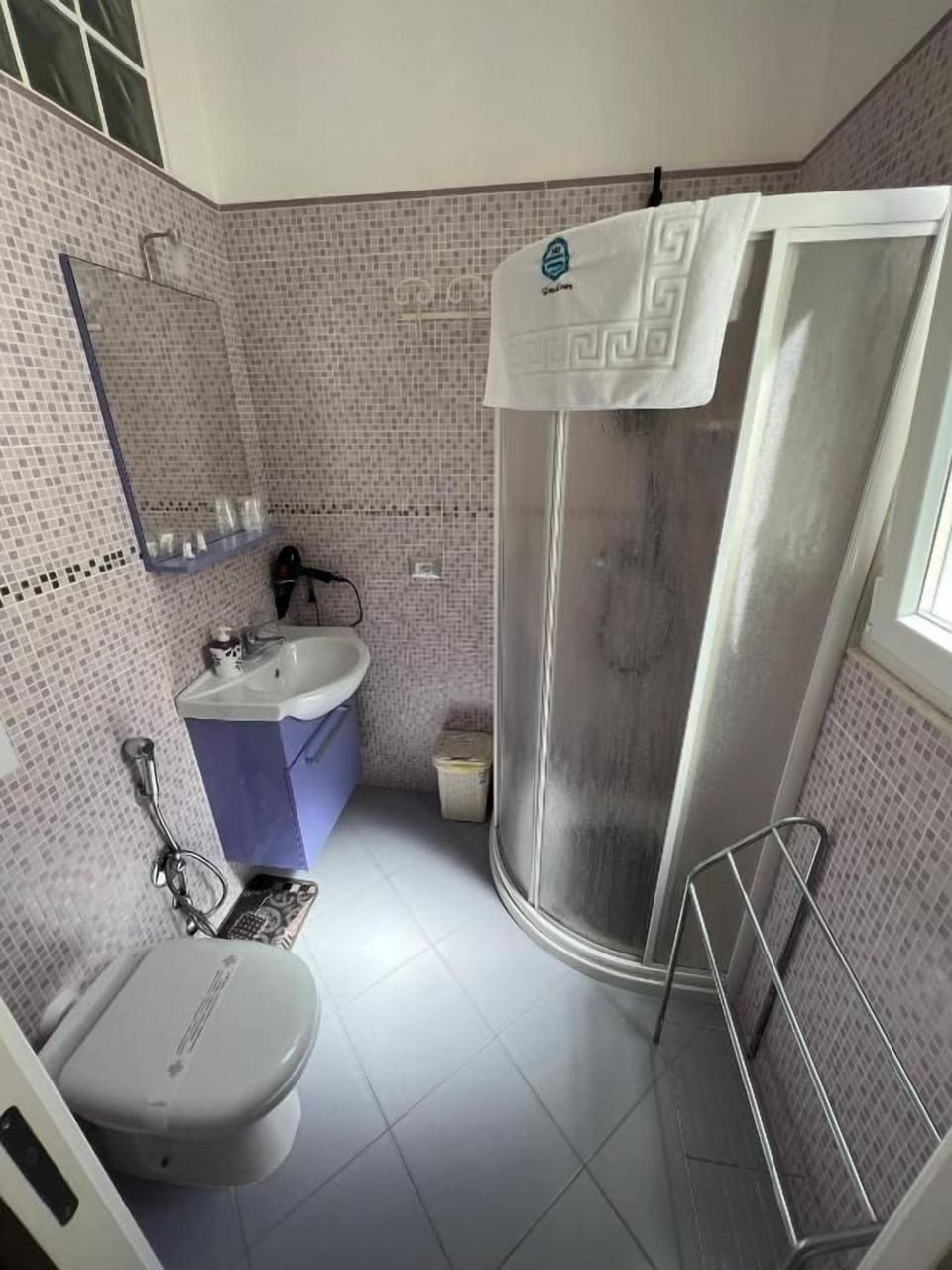 Comfort Double Room, Balcony | Bathroom