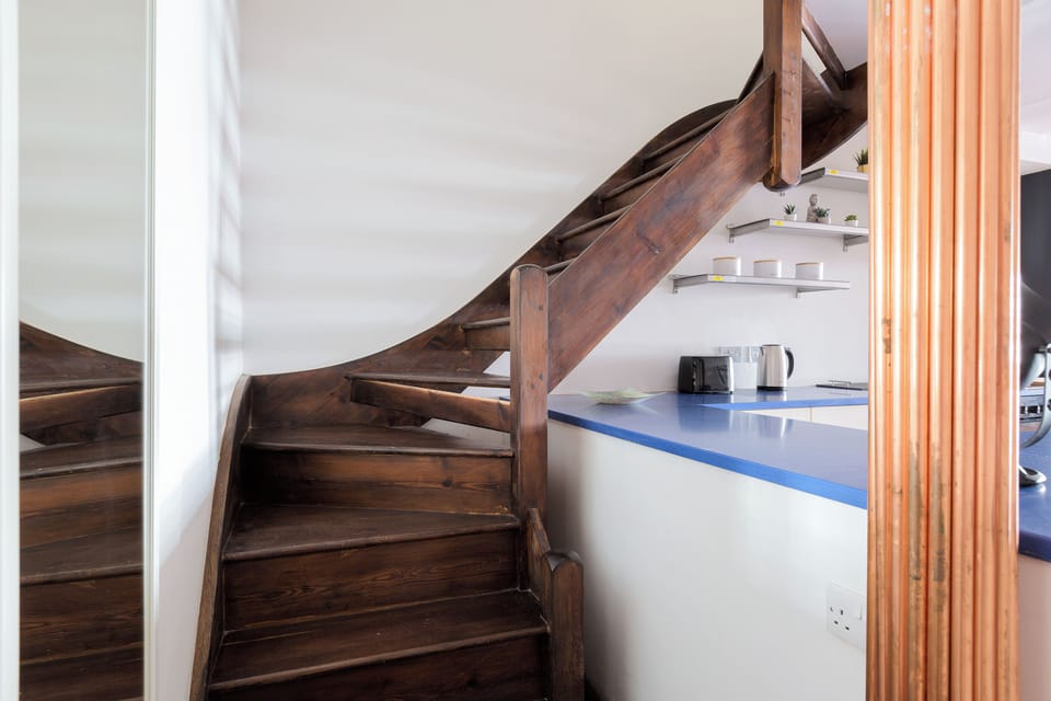Duplex | Interior