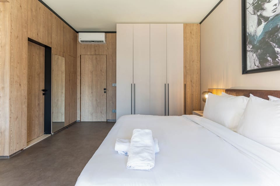Elara Studio & Balcony in Jounieh Apartment in Africa
