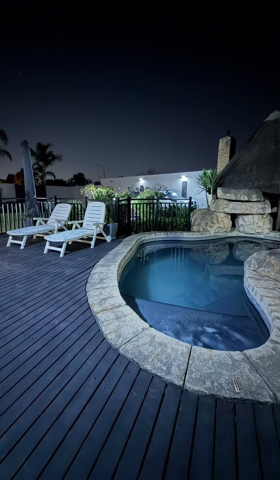 Host Hub Guest House -Glen marais Bed and Breakfast in Gauteng