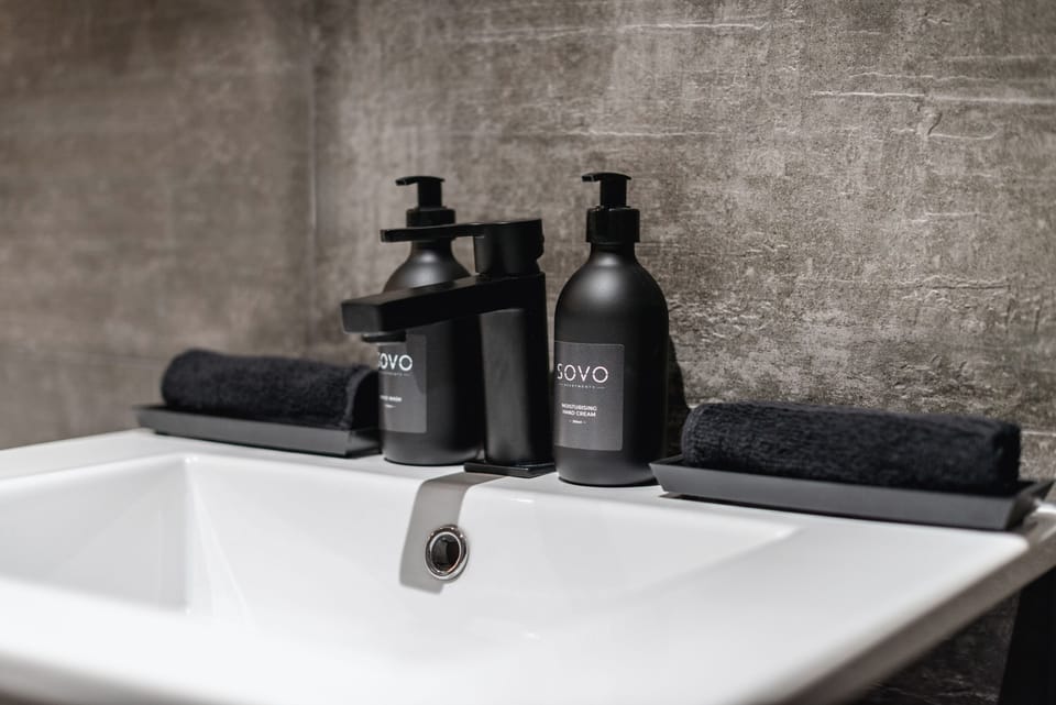 Bathroom amenities