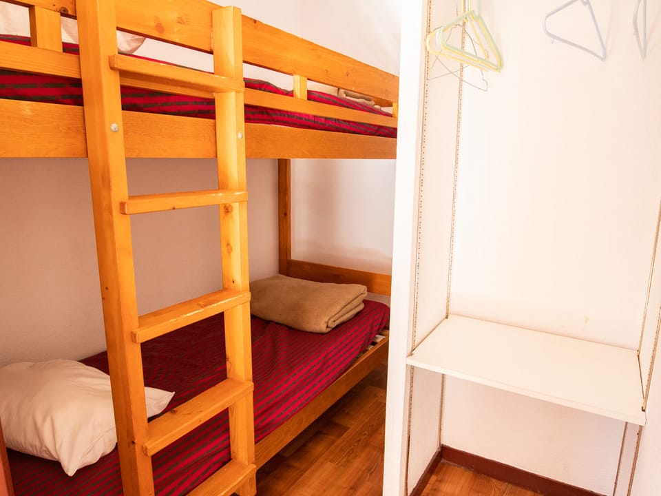 Apartment, pets allowed - 6 guests, mountain view Apartment in Auvergne-Rhône-Alpes
