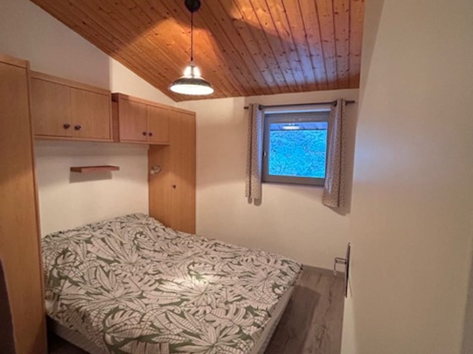 Renovated apartment - 7 guests, forest edge Apartment in Auvergne-Rhône-Alpes