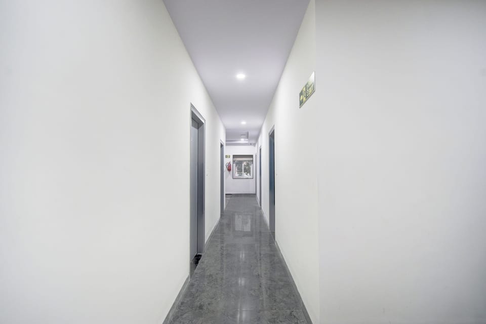 Townhouse Oak L B Nagar Metro Station Hotel in Hyderabad