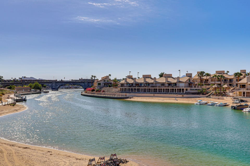 Waterfront Escape! Lake Havasu Condo w/ Pool Apartment in Lake Havasu City