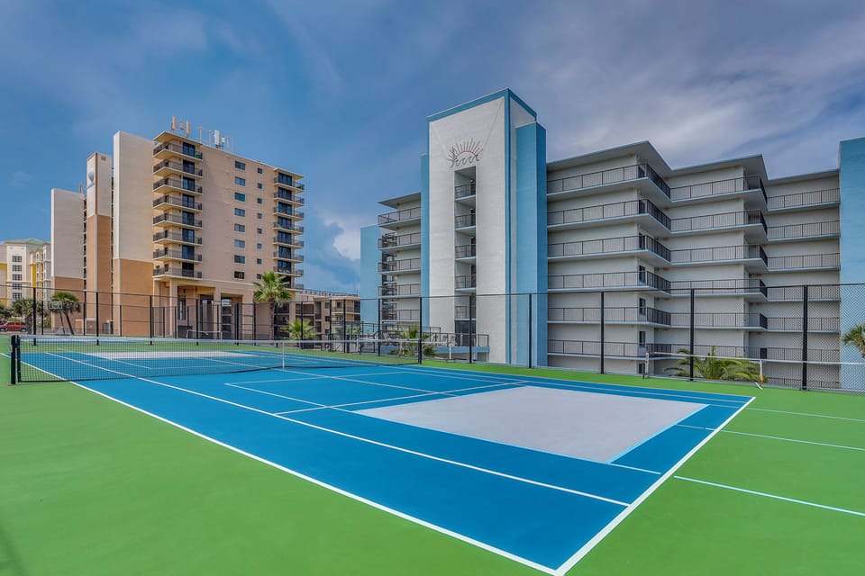 Oceanfront Paradise on No-drive New Smyrna Beach Apartment in Edgewater