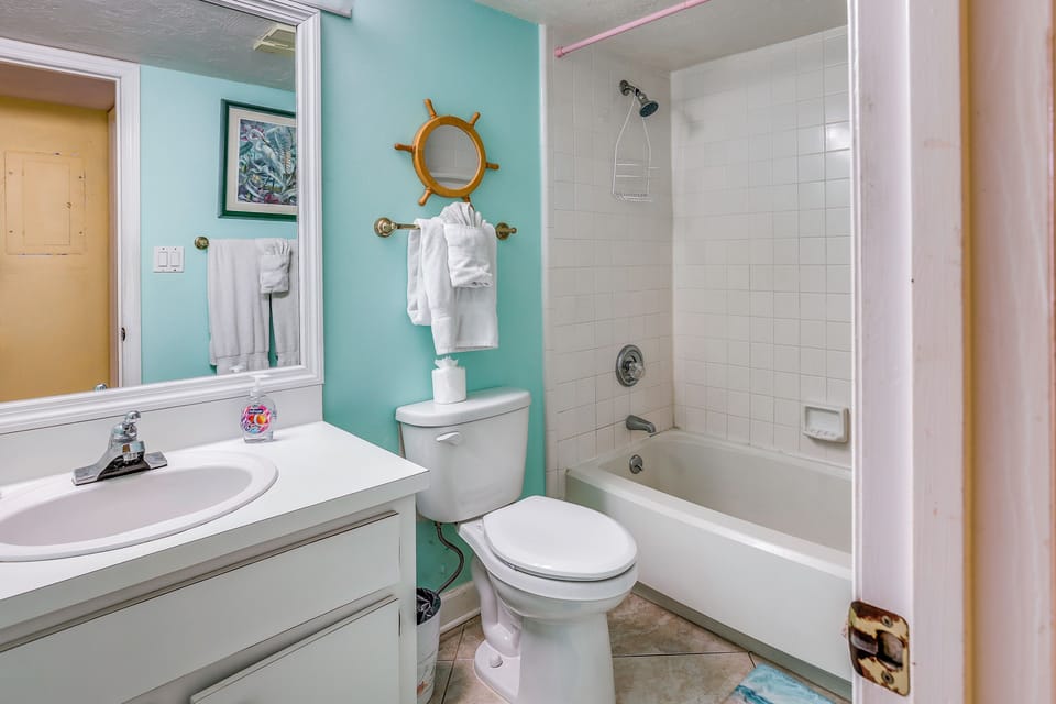 Oceanfront Paradise on No-drive New Smyrna Beach Apartment in Edgewater