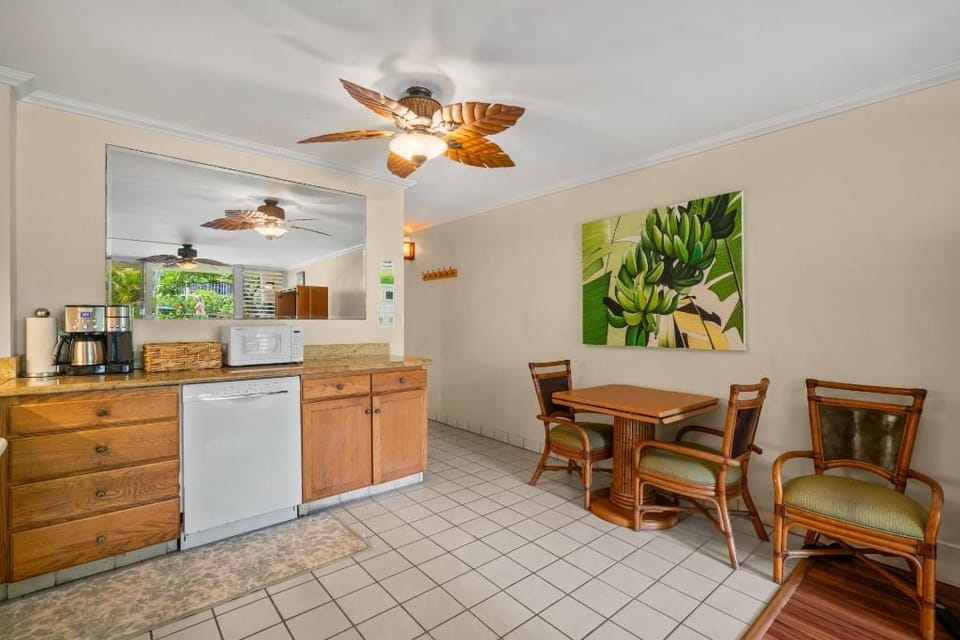 Napili Shores #d-128 1 Bedroom Condo Apartment in Kapalua