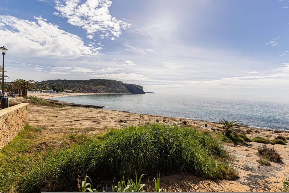 Casa do Coral Sea View Apartment in Praia da Luz Apartment in Luz