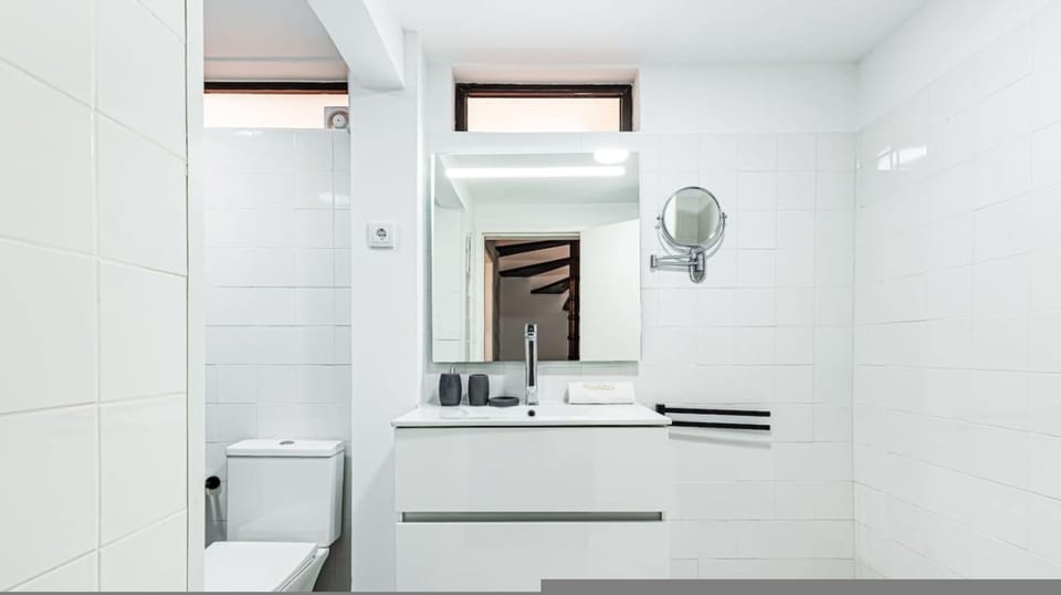Azure Carvoeiro Sea View Central Location Apartment in Carvoeiro