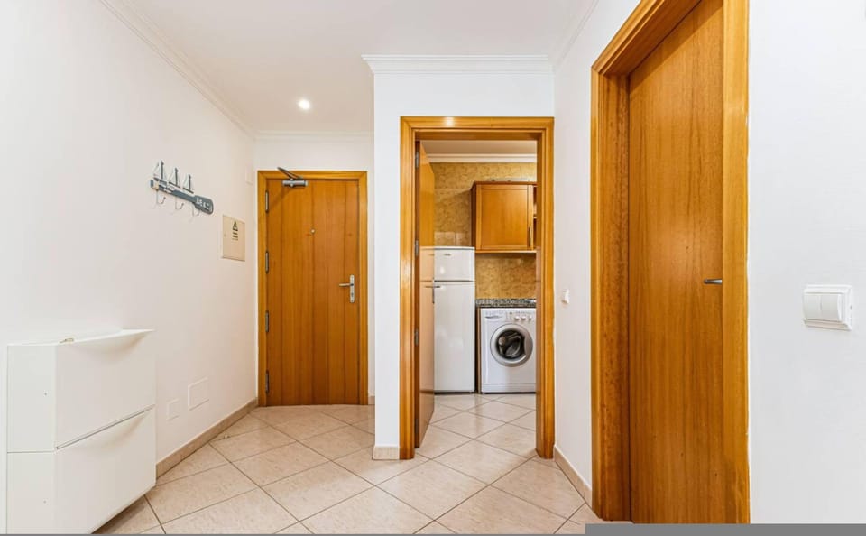 Happy Alvor Beach Pool Parking Apartment in Alvor