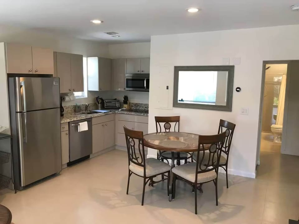 House | 1 bedroom