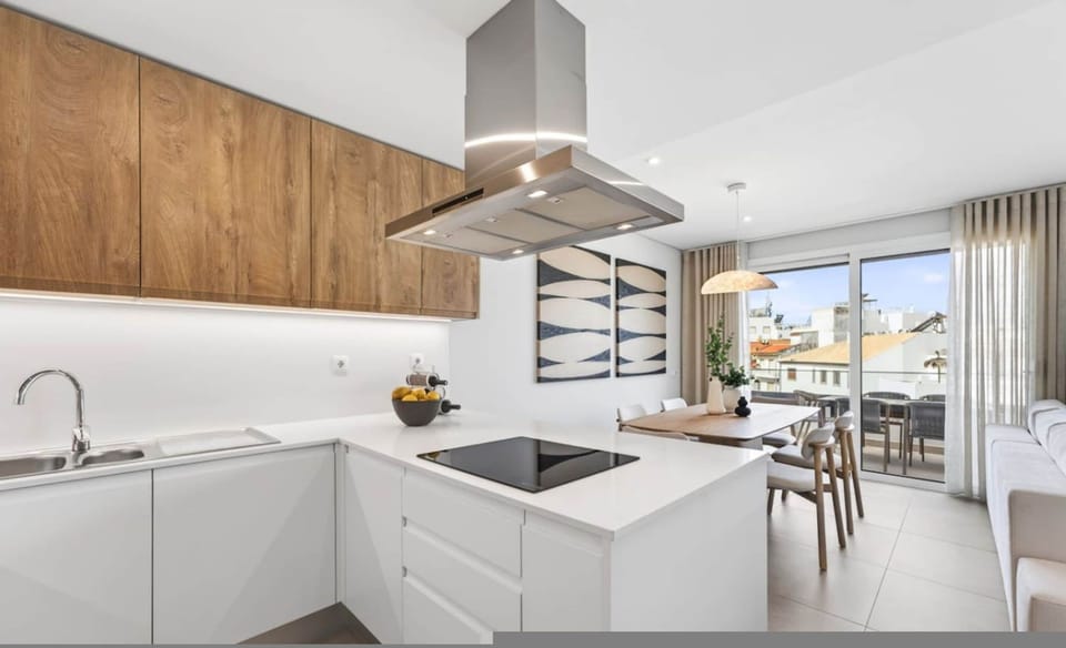 Ria Terrace House Pool BBQ Terrace Apartment in Alvor