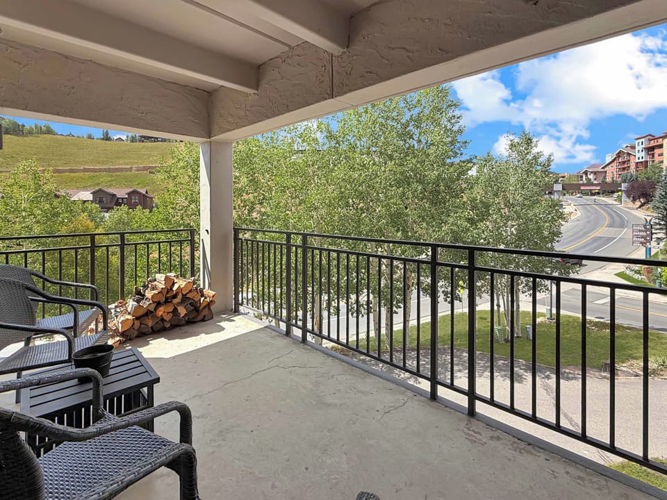 Large Balcony with space to relax and breath the mountain air or check ski conditions.  | Listed with @BookTraverse