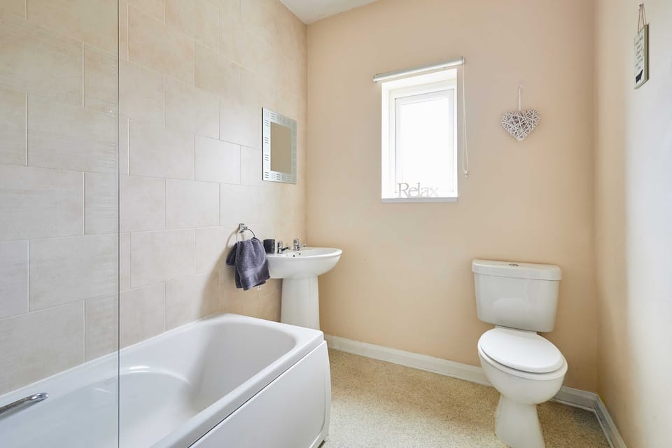 43 Norwood Street, Scarborough - Host & Stay