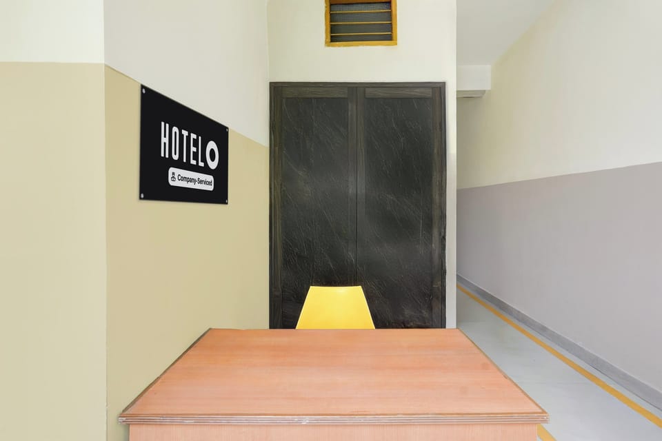 Hotel O Villivakkam Railway Station Hotel in Chennai