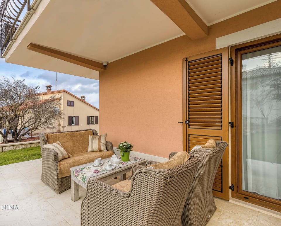 Wonderful pet-friendly 2-bedroom apartment with AC in quaint Pazin Apartment in Istria County