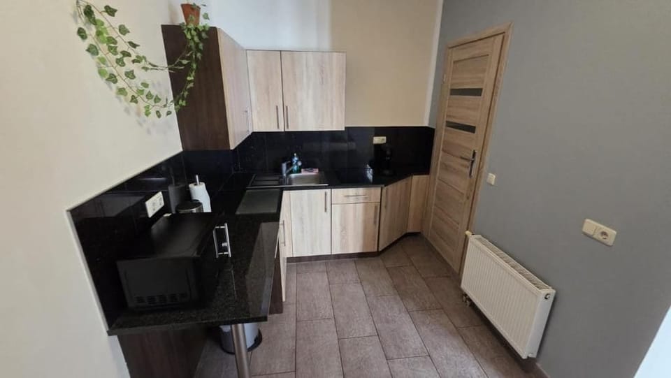 Twin Room | Blackout drapes, soundproofing, WiFi (free)
