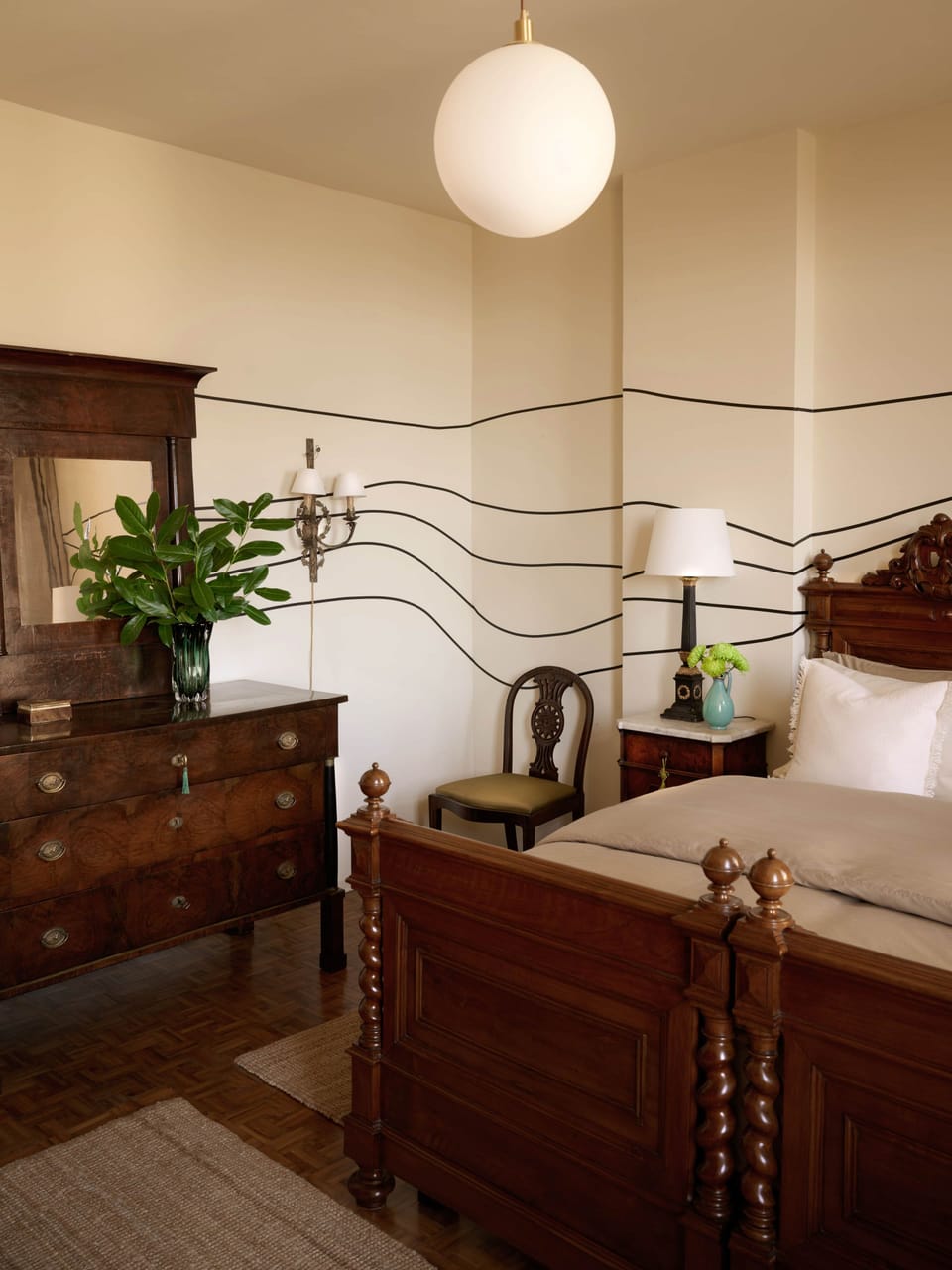 La Vilma Su﻿ite private living room bathroom two balconies shared garden, Bed and Breakfast in Piedmont