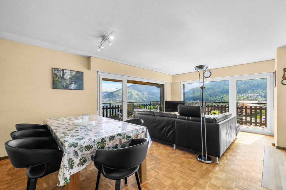 Jolimont I3 - Sleeps 6 - on the sunny ridges Apartment in Nendaz