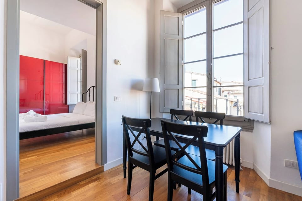 Apartment | Dining
