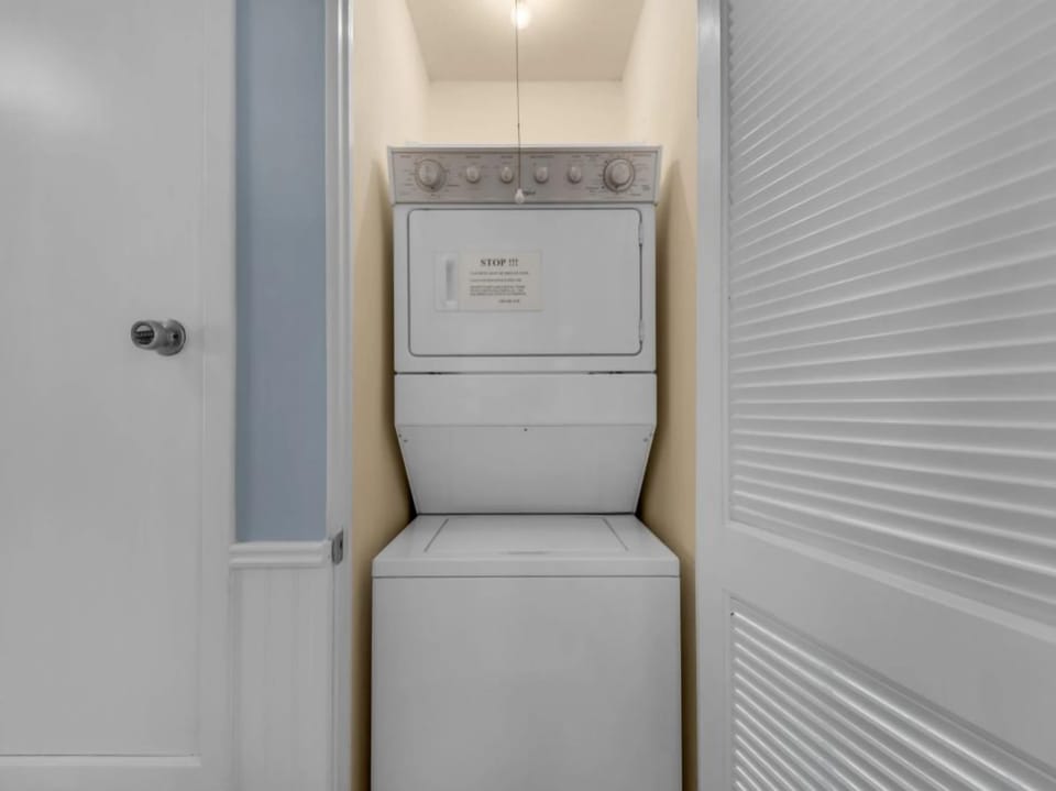 In-Unit Washer & Dryer