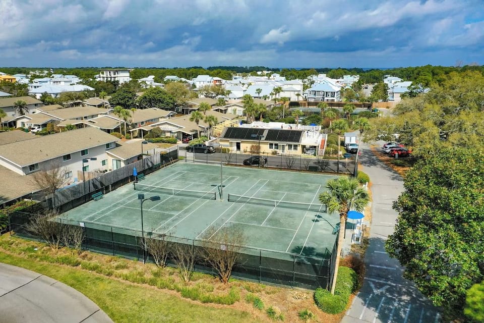 Tennis