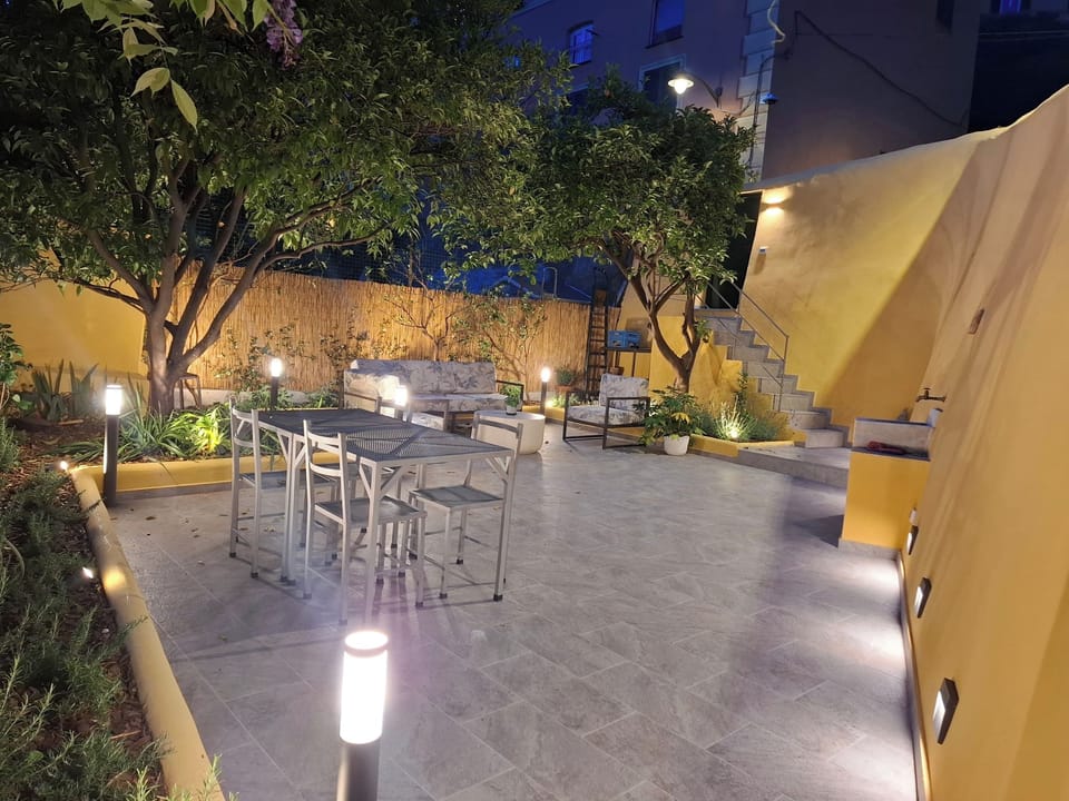Charming 2-Bedroom Apartment with Private Garden Apartment in Genoa