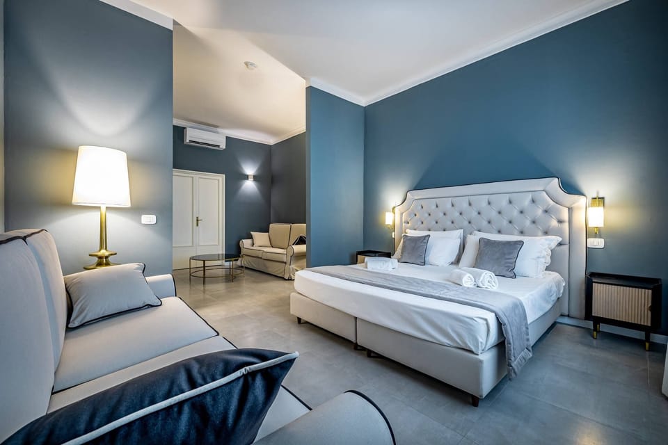 Apartment, 3 Bedrooms, 2 Bathrooms | 3 bedrooms, down comforters, individually decorated