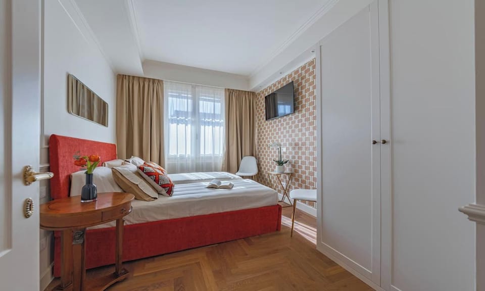 LUXURY FLORENCE APARTMENT WITH PANORAMIC VIEWS & TURKISH BATH Apartment in Florence